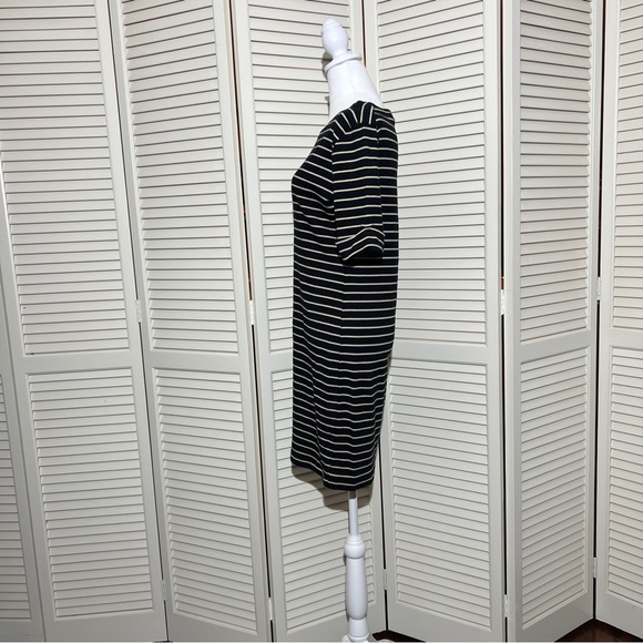 Karen Scott Women's Casual Dress - Body-Hugging Striped Wear-Anywhere - Size M - Picture 6 of 14